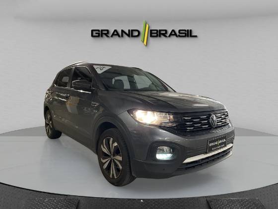 VOLKSWAGEN T-CROSS 1.0 200 TSI TOTAL FLEX COMFORTLINE AUTOMÁTICO